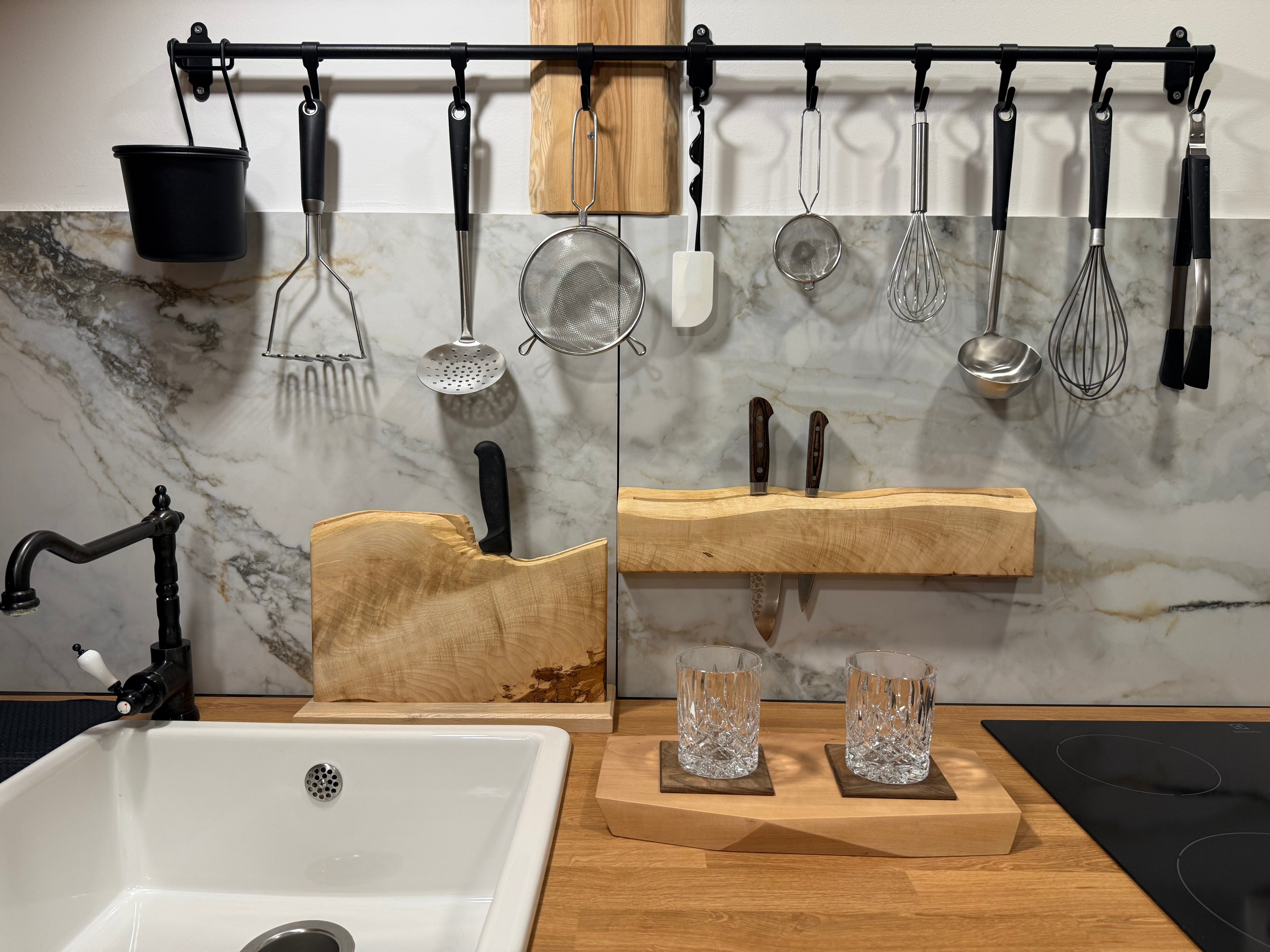 Maple Flat Wall Knife Holder