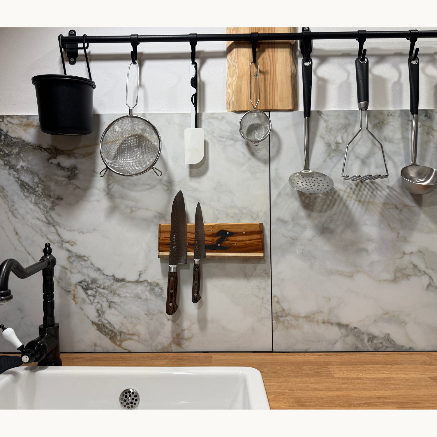 Sculpted Plum & Walnut ⁄ Ash Knife Holder