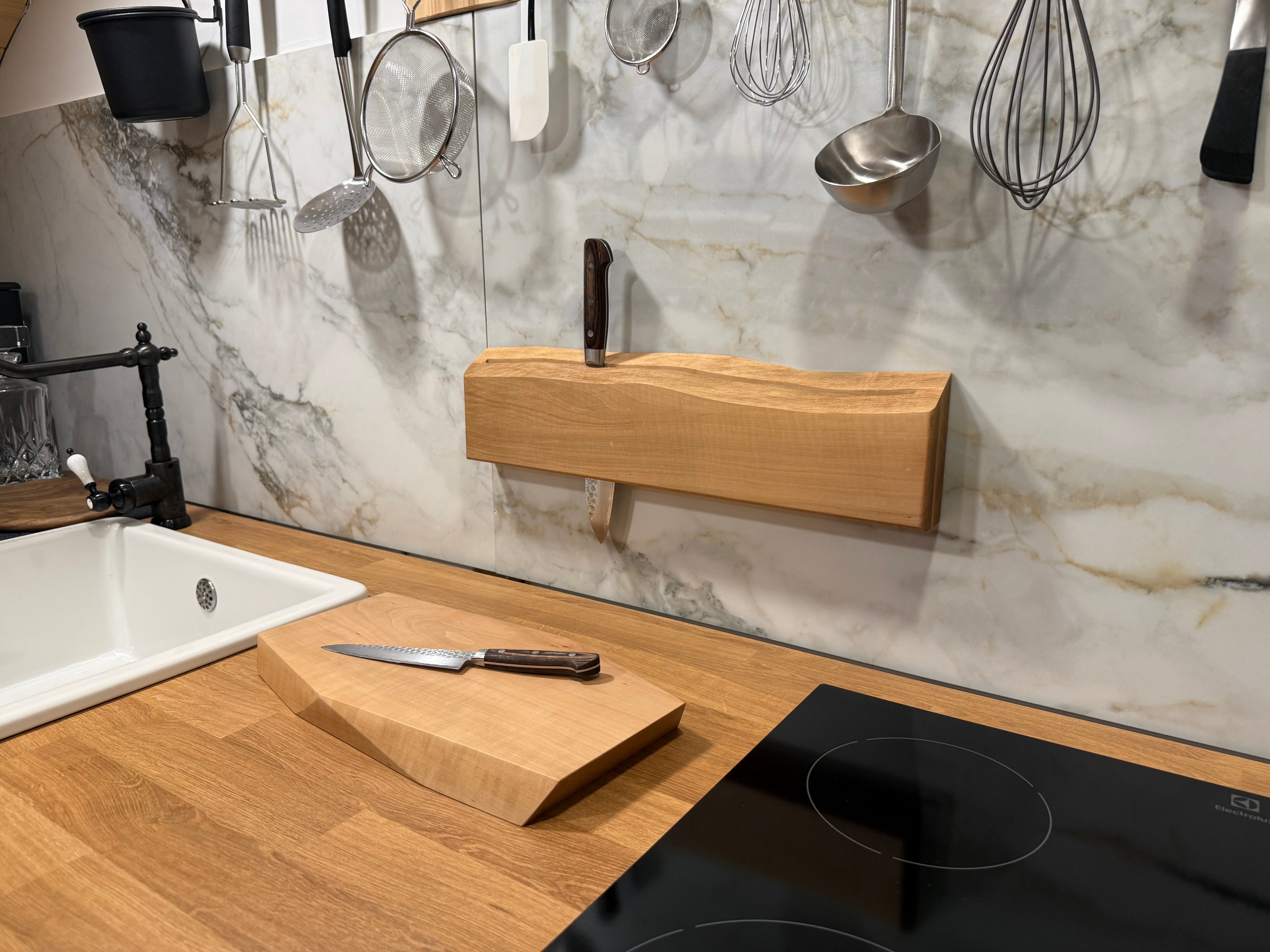 Pearwood Falt Wall Knife Holder